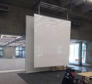 Structure métallique intérieure de support installée par ABEL dans l’Arche de La Défense